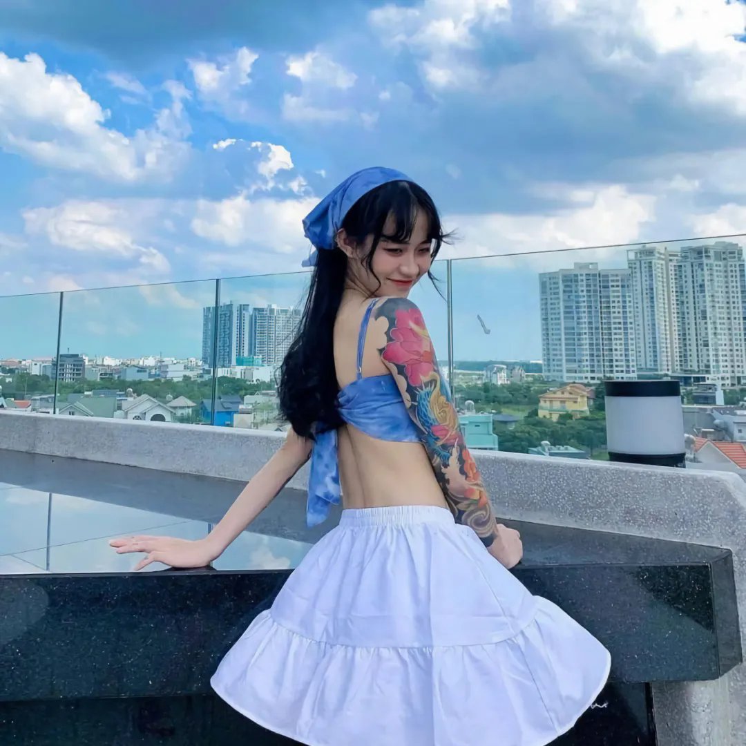 理想照耀中国