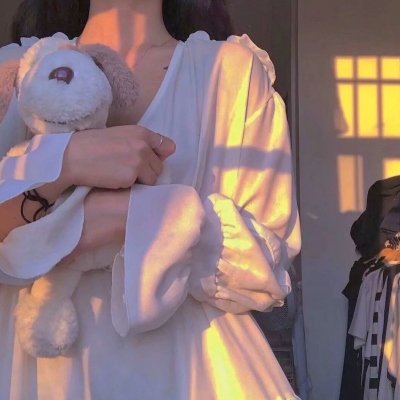 赤脚的基奉儿